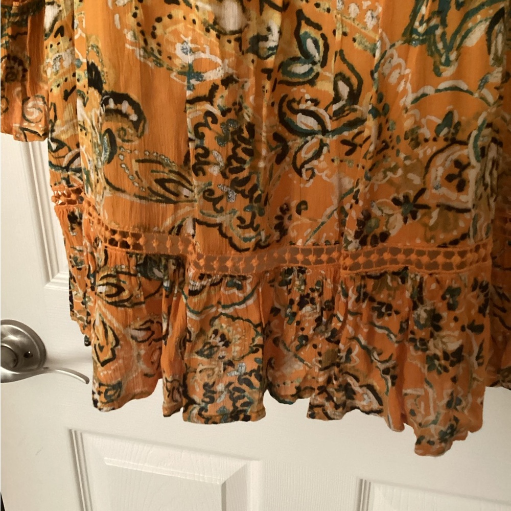 💗 FEVER Paisley Women's Top Sz S crochet accents boho yellow orange - Picture 4 of 8